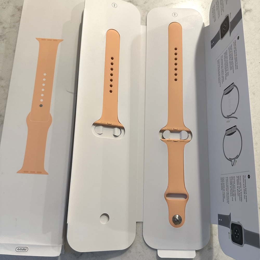 (Apple Brand) Apple Watch Band 44mm Cantaloupe Orange